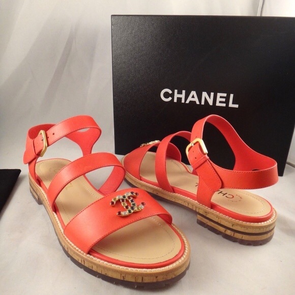 Chanel sandals - Picture 1 of 8